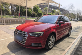 奥迪A3 2018款 30周年年型 Sportback 35 TFSI 进取型