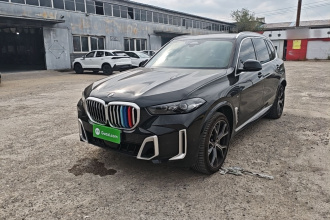 宝马X5 2023款 xDrive 30Li 尊享型M运动套装