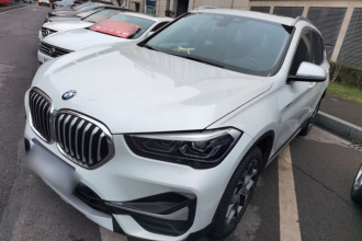 宝马X1 2022款 sDrive20Li 尊享型