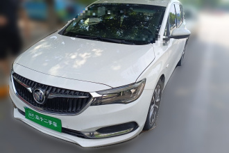 别克GL6 2018款 18T 6座尊贵型