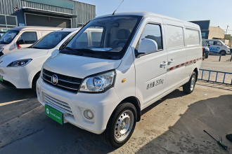 新龙马汽车 启腾M70 2021款 1.5L M70L舒适型