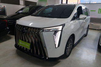 广汽传祺 传祺M8 2023款 宗师系列 400T 旗舰版