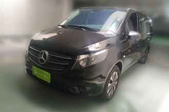 奔驰 威霆 2023款 2.0T 商务版 7座