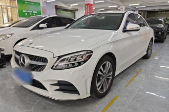 奔驰C级 2019款 C 180 L 时尚型运动版