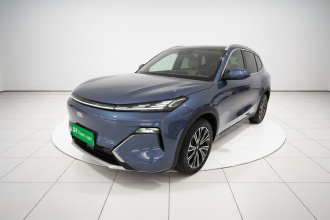 吉利银河 银河星舰7 EM-i 2025款 120km 领航版