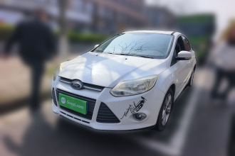 福特 福克斯 2012款 两厢 1.6L 手动风尚型