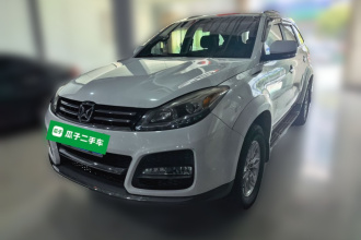 江铃 驭胜S350 2014款 2.4T 自动四驱柴油豪华天窗版5座