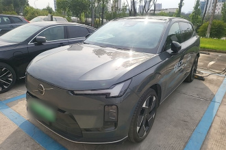 沃尔沃XC70插电式混动 2026款 四驱超长续航Ultra