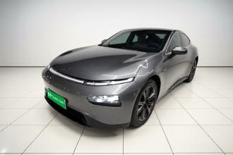 小鹏P7 2020款 670N