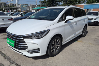 比亚迪 宋MAX 2019款 1.5T 自动智联睿逸天窗型 7座 国VI