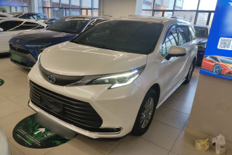 丰田 赛那SIENNA 2023款 2.5L混动 舒适版
