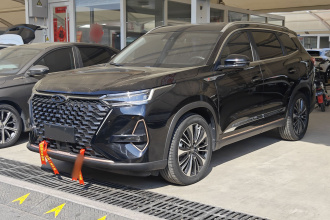 奇瑞 瑞虎8 PRO 2022款 390T 两驱浩瀚版 5座