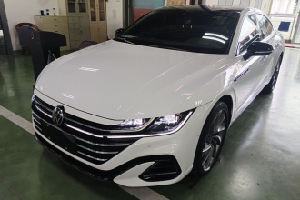 一汽-大众CC 2024款 380TSI 夺目版