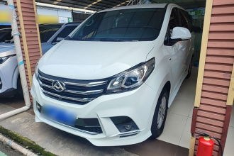 上汽大通MAXUS 大通G10 2021款 2.0T 自动精英版 汽油 7座