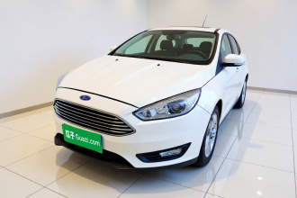 福特 福克斯 2017款 三厢 1.6L 手动舒适型智行版