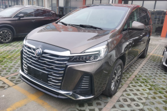 别克GL8 2023款 陆上公务舱 652T 豪华型