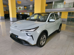 奔腾 悦意03 2025款 445km 心悦版