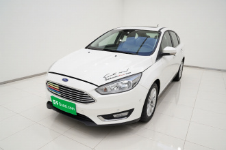 福特 福克斯 2015款 三厢 EcoBoost 180 自动旗舰型