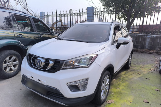 长安CS15 2016款 1.5L 自动时尚版