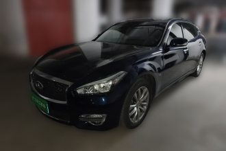 英菲尼迪Q70 2017款 Q70L 2.5L 精英版