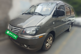 东风风行 菱智 2016款 M3L 1.6L 7座标准型