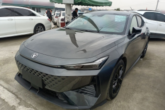 长安UNI-V 2024款 1.5T 尊贵型