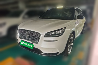 林肯 冒险家 2022款 2.0T 两驱尊雅版