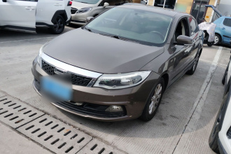 观致3 2017款 三厢 1.6L 自动致悦型