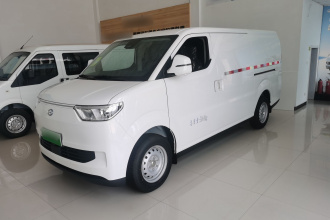 瑞驰汽车 瑞驰新能源EC75 2025款 超充版 先锋型Ⅱ 50.1kWh