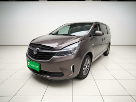 别克GL8 2022款 陆上公务舱 652T 豪华型