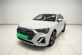 奥迪Q3 2024款 35 TFSI 时尚动感型