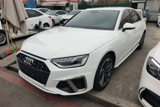 奥迪A4L 2022款 40 TFSI 时尚动感型