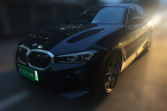 宝马i3 2024款 eDrive 35 L