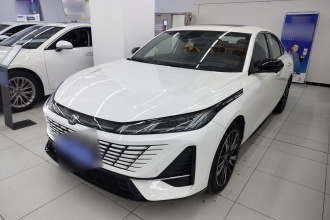 长安 逸动 2026款 第四代 1.5T 500Bar 智享型