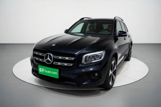 奔驰GLB 2023款 GLB 220 4MATIC