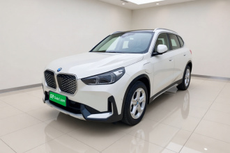 宝马iX1 2025款 eDrive25L X设计套装