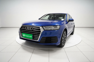 奥迪Q7 2016款 45 TFSI S line运动型