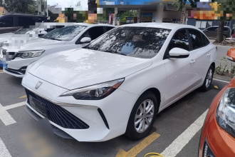 荣威i5 2023款 1.5L 手动舒享版