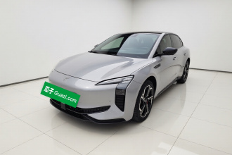 红旗EH7 2024款 760 Pro+ 四驱版