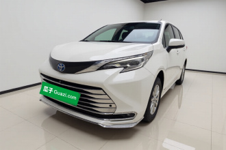 丰田 赛那SIENNA 2021款 2.5L混动 舒适版