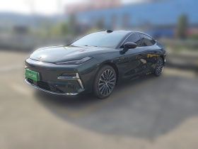 吉利银河 银河星耀8 2025款 130km EM-P 星舰版