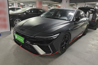 现代 伊兰特 2023款 240TGDi DCT N Line LUX尊贵版