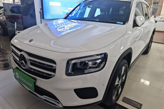 奔驰GLB 2023款 GLB 220 动感型