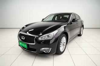 英菲尼迪Q70 2019款 Q70L 2.0T 精英版 PLUS