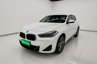 宝马X2 2022款 sDrive25i M运动套装