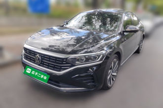 大众 帕萨特 2022款 380TSI 旗舰版