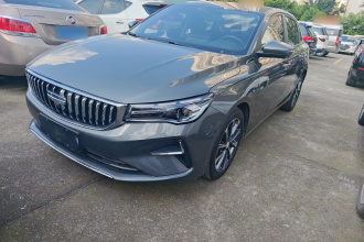 吉利汽车 帝豪 2025款 第4代 1.5L CVT尊贵型