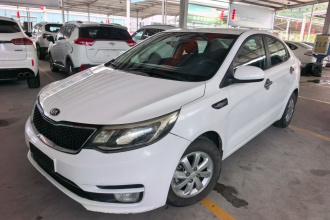 起亚K2 2015款 三厢 1.4L MT GLS