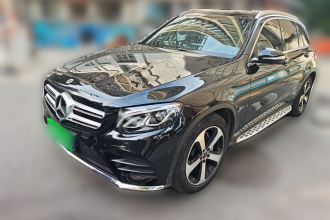 奔驰GLC 2018款 改款 GLC 260 4MATIC 豪华型