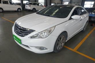 现代 索纳塔 2014款 2.0L 自动豪华版